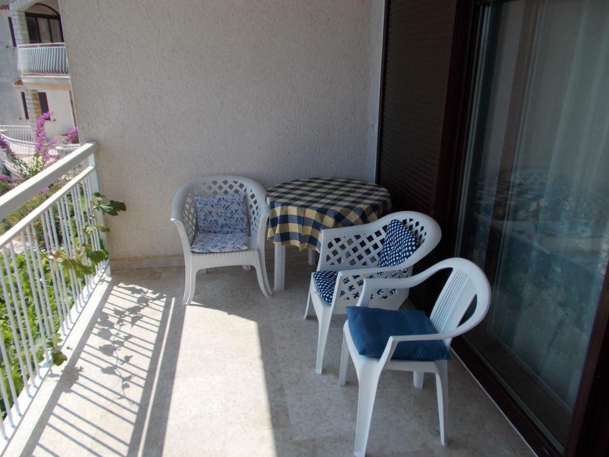 Apartment Dora 1 Jakisnica Lun  Luaran gambar