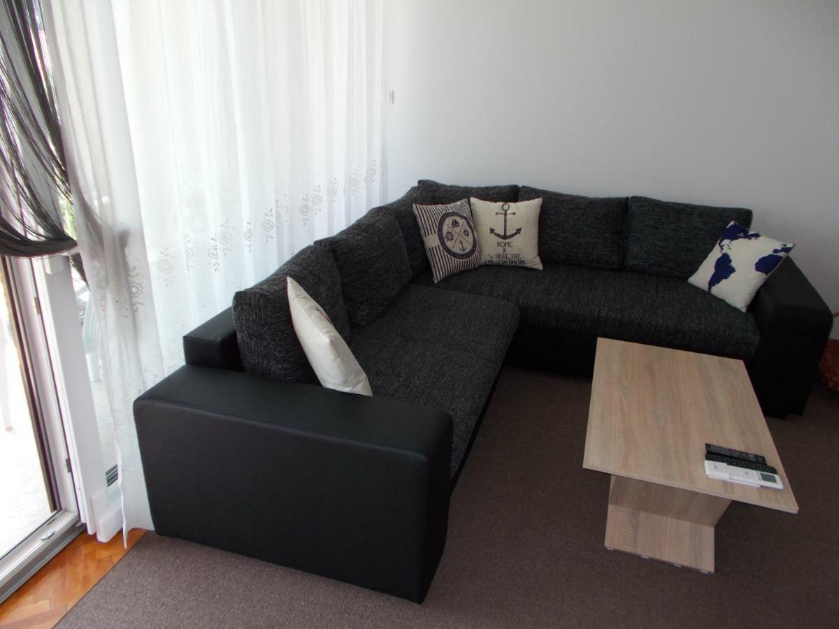 Apartment Dora 1 Jakisnica Lun  Luaran gambar